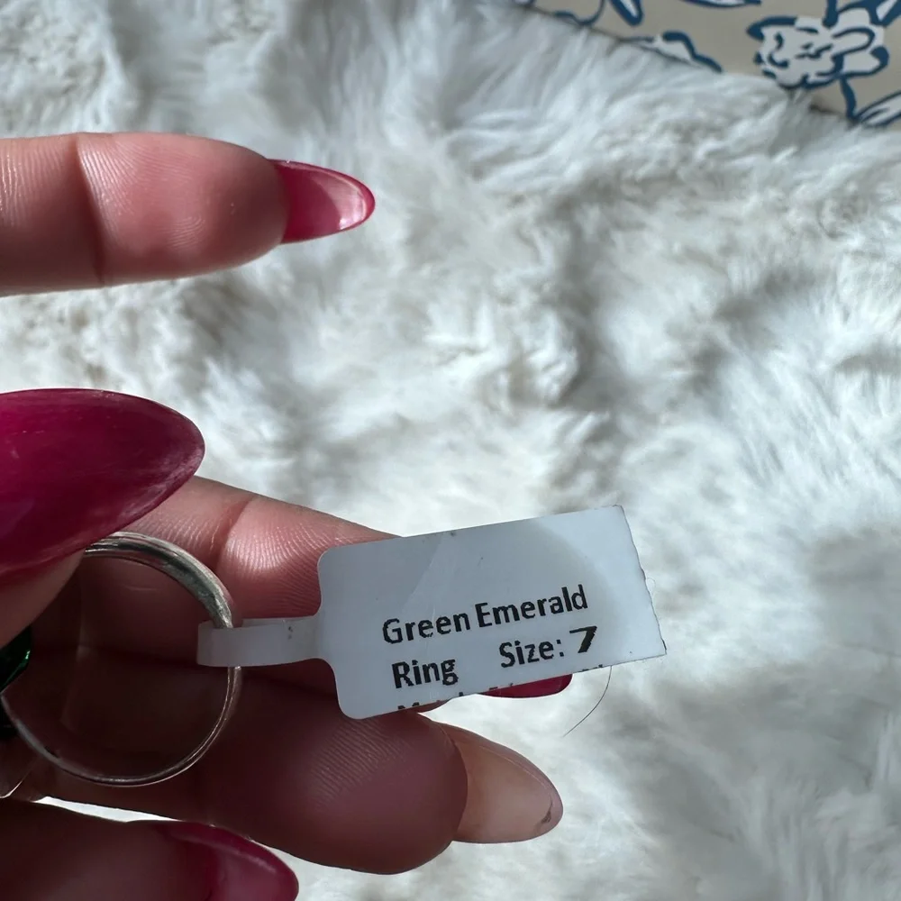 Green emerald ring - Picture 2 of 2